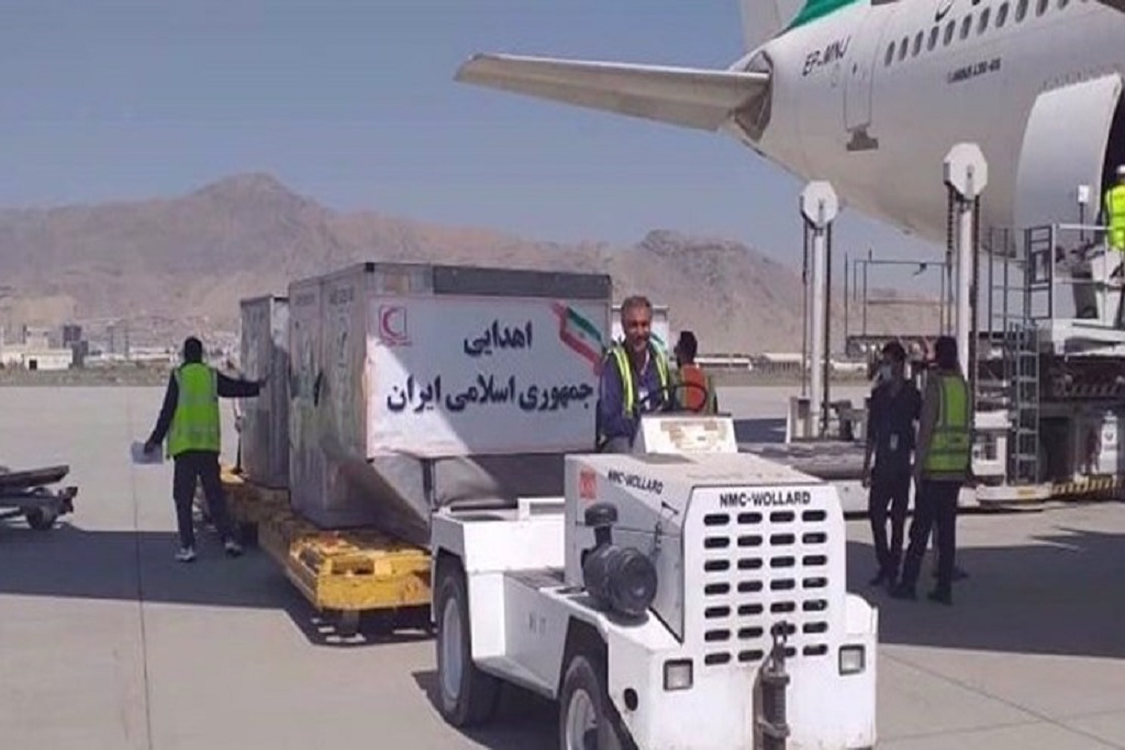 Iran Sends Medical Aid to Injured People of Kunduz Mosque Terrorist Attack in Afghanistan