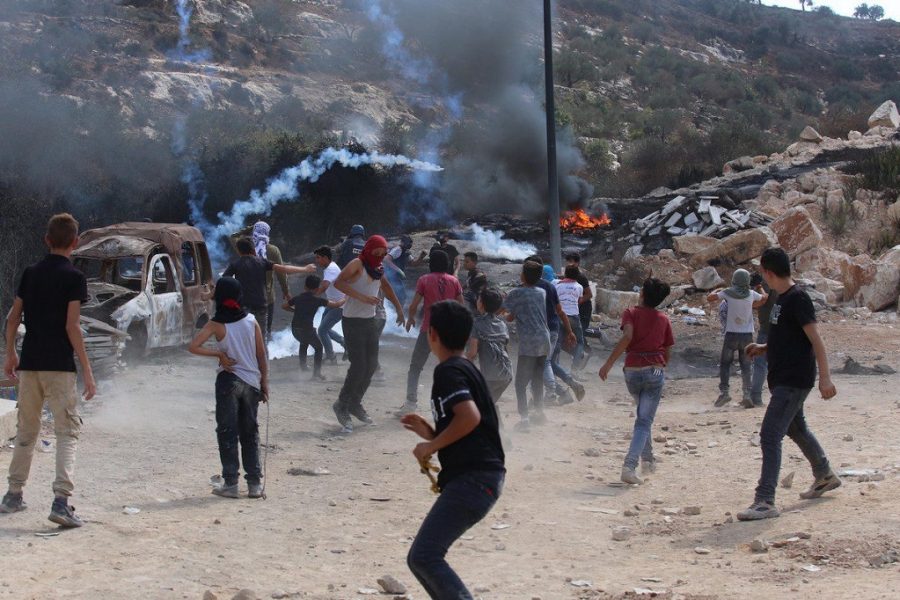 Israeli Forces Injure Dozens of Palestinian Protesters in West Bank