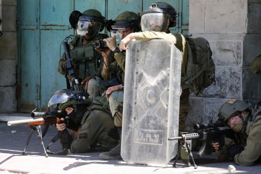 Palestinian martyred after being shot in head by Zionist troops