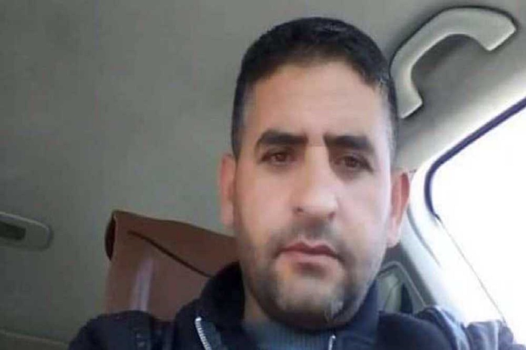 Hunger-striking prisoner Abu Hawwash has lost his ability to move, says lawyer