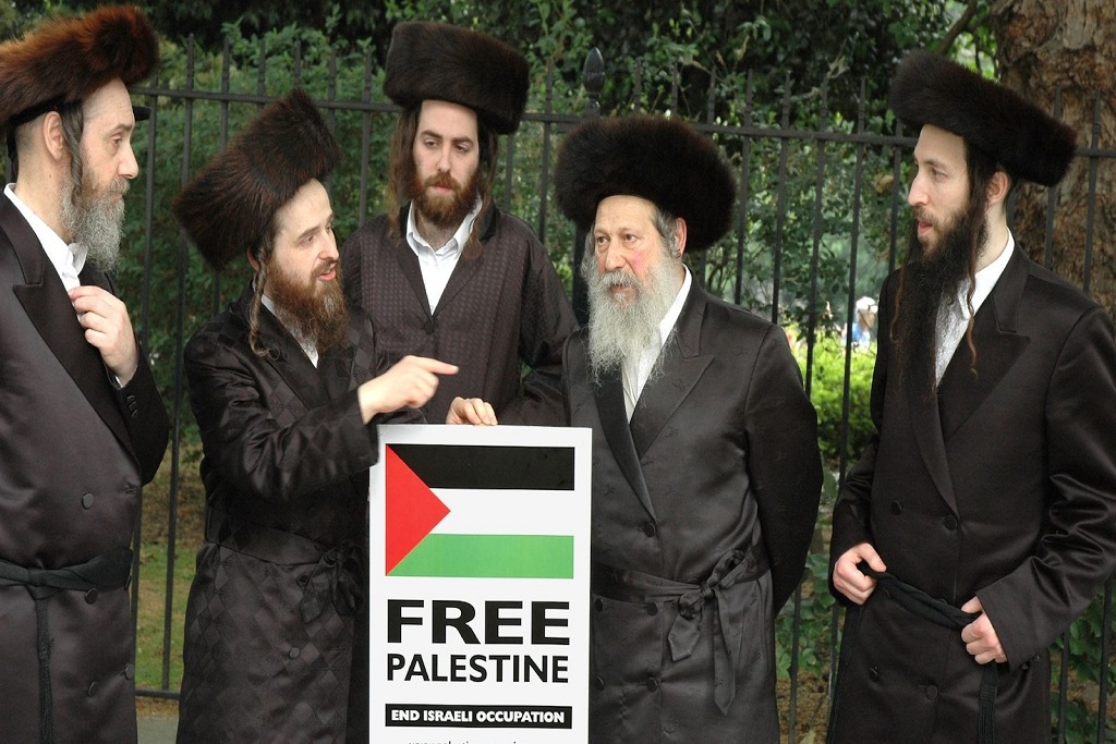Political Commentator: Zionists Forced to Obey Resistance Front