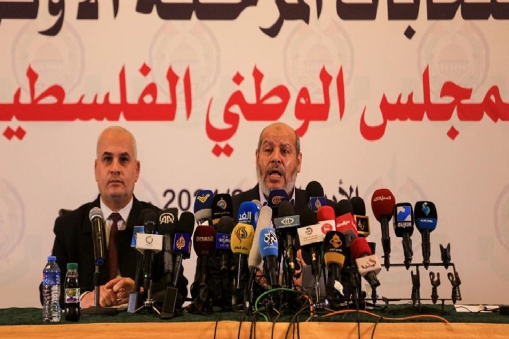 Hamas delegation arrives in Algeria and meets Algerian officials