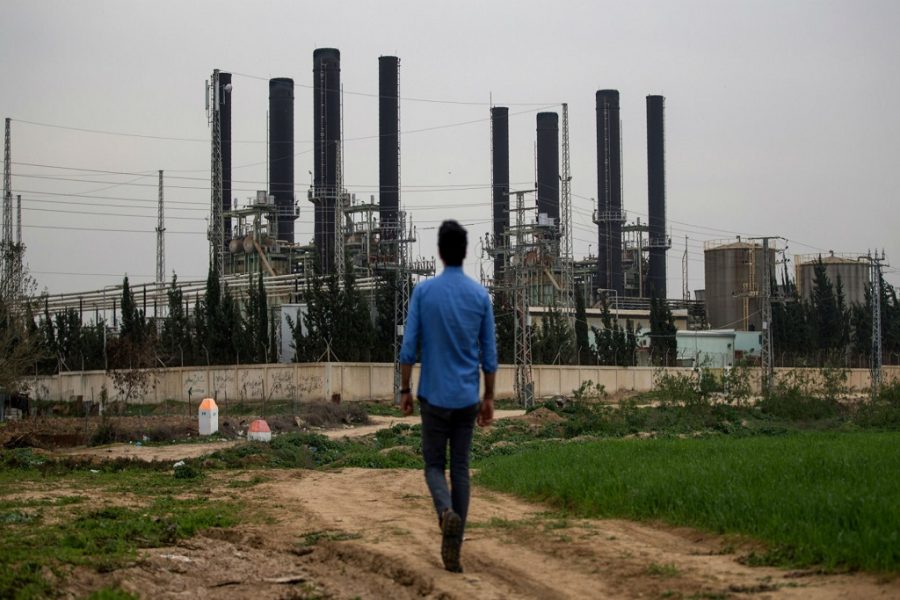 Qatar signs financial deal with Gaza power plant