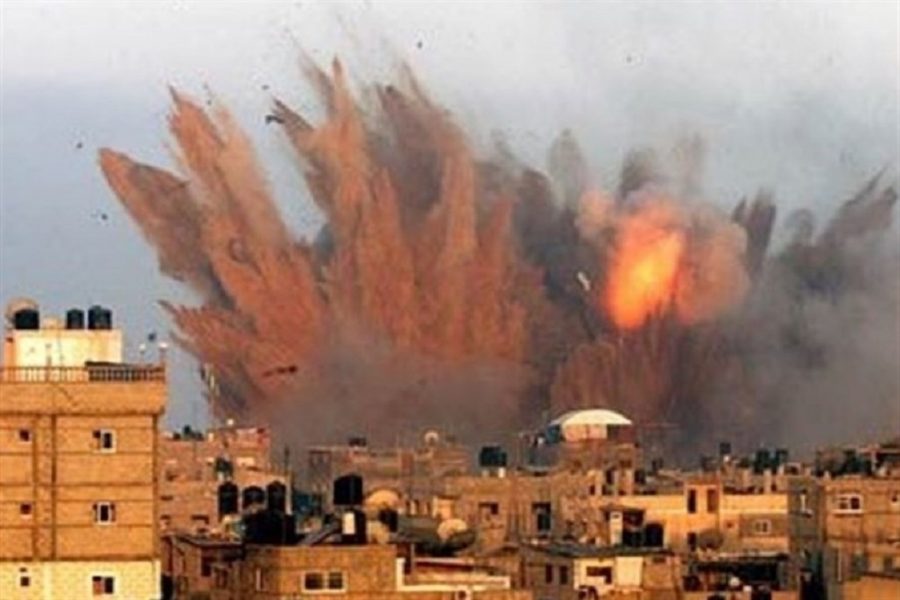 Saudi warplanes heavily bombard Yemen