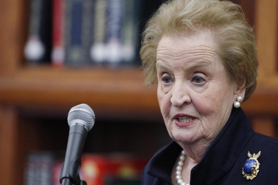 Madeleine Albright, the killer of Iraqi kids dies