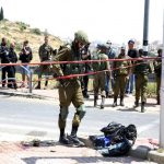 Israeli forces shoot and serioulsy injures a Palestinian man