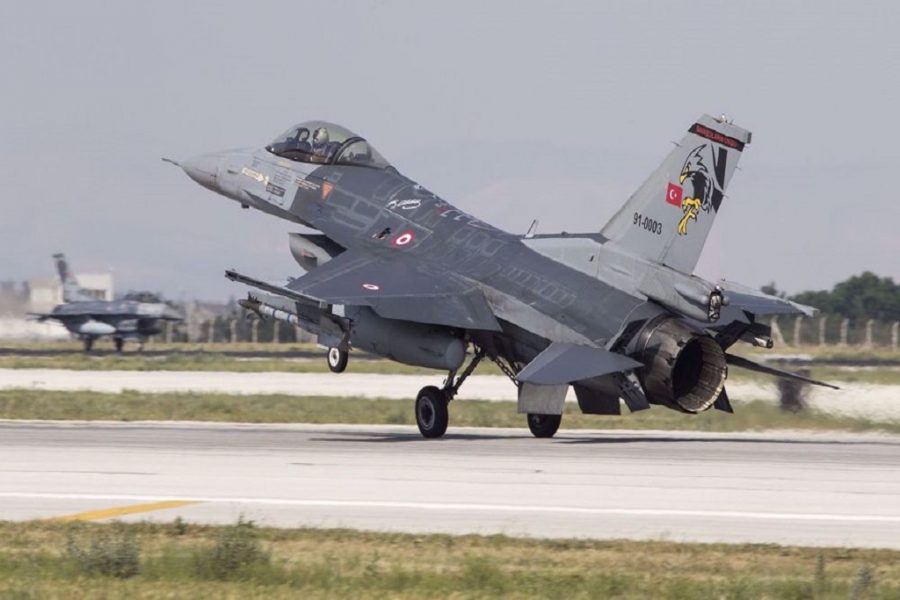 The Turkish army bombs northern Iraq and Syria