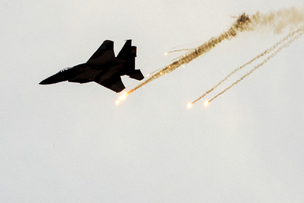 Israeli Warplanes Attack Several Locations in Besieged Gaza Strip