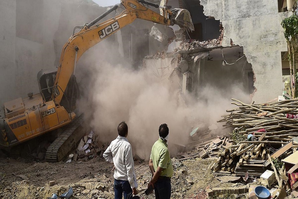 India copies Israeli’s house demolitions style in war crime against Muslims