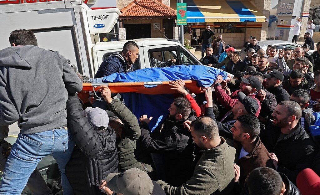 Israeli forces kills 3 Palestinians in Nablus