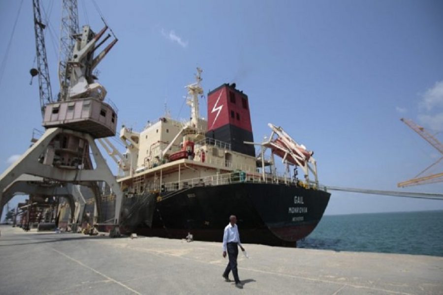 Saudis holding 3 Yemeni fuel ships against the UN-brokered ceasefire