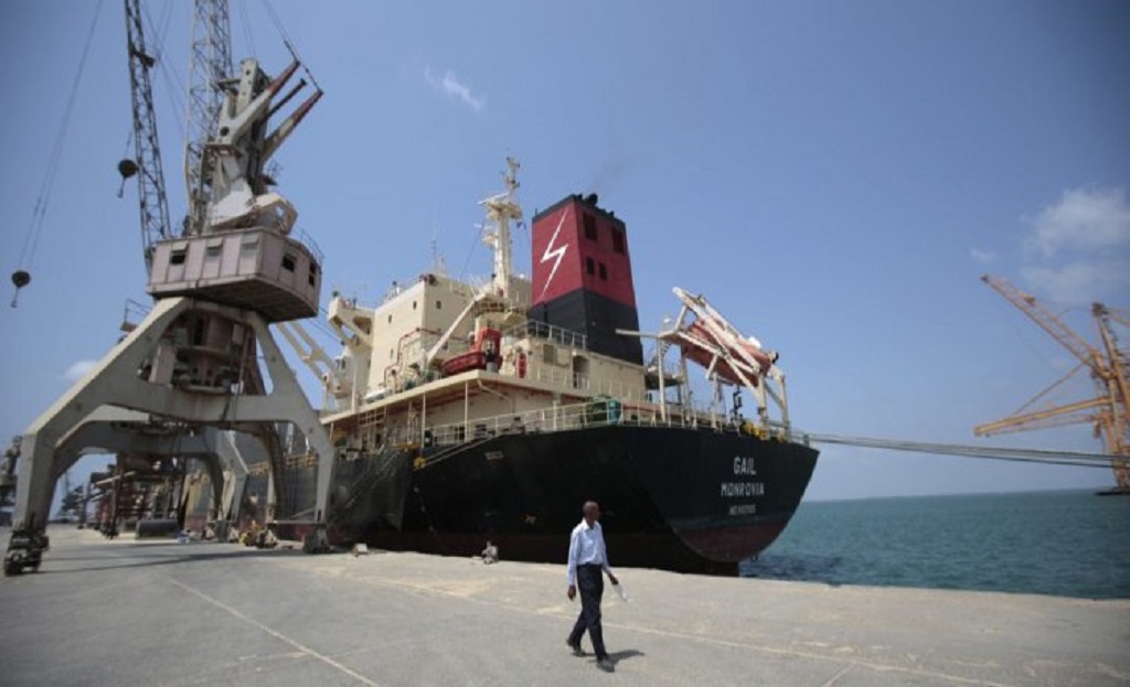 Saudis holding 3 Yemeni fuel ships against the UN-brokered ceasefire