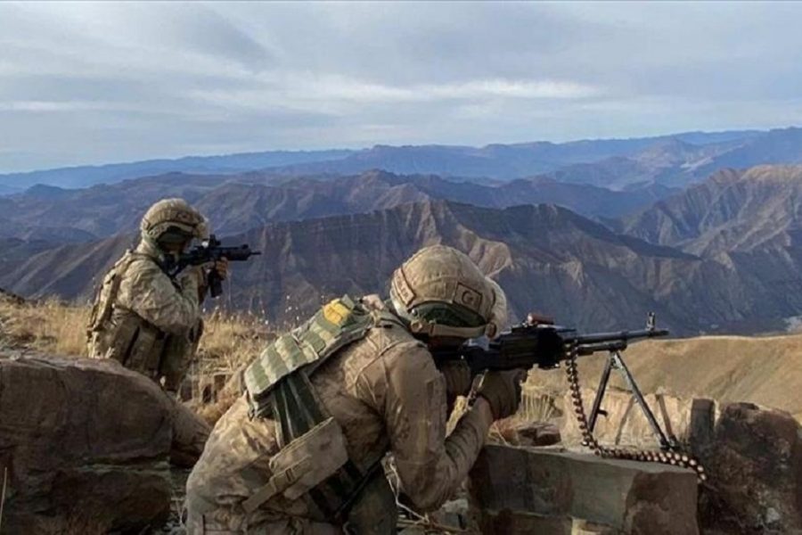 Two soldiers killed in Turkish border   