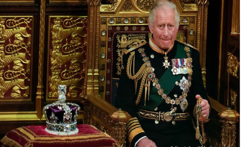 King Charles III pledges to serve nation as UK mourns late queen