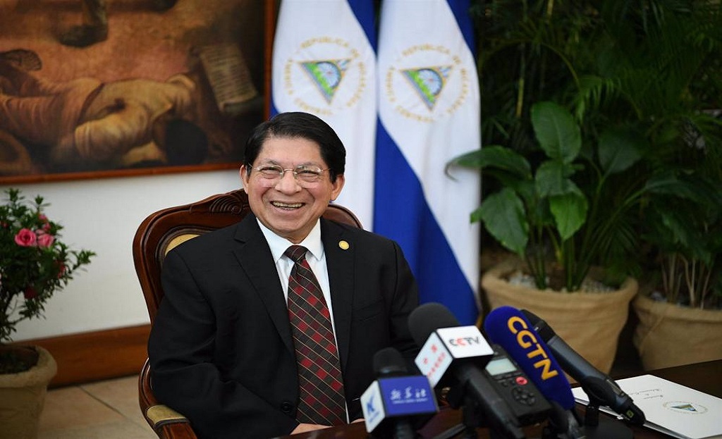 Raesi: Unity between friendly nations can stop US-led pressures