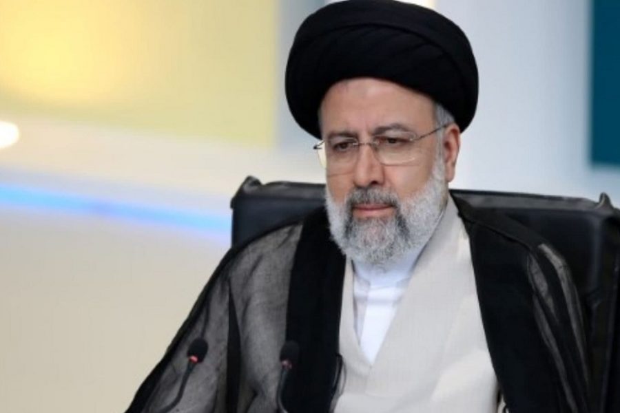 President Raisi praises Iranian student for foiling enemies plots