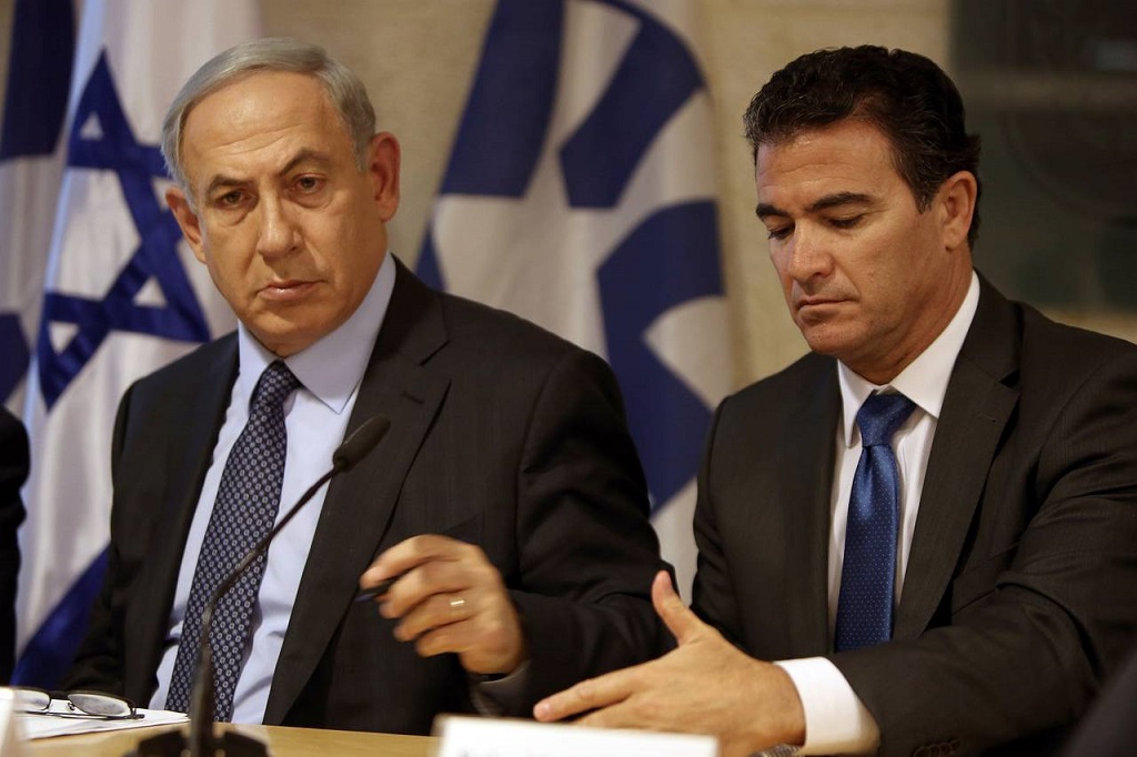 Why does the head of Mossad threaten to assassinate Iran’s senior officials?