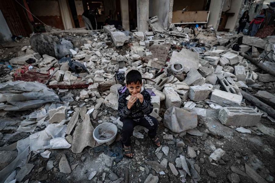 Zionist doctor: “Stop the war!.. Gaza is a trap to kill our children”