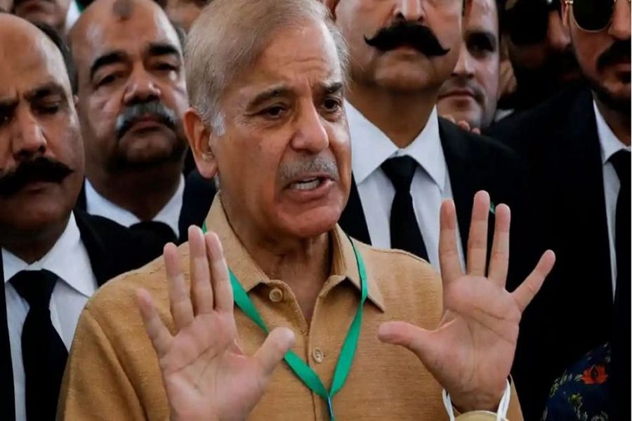 Hofu yatanda jeshi likiongeza udhibiti wa umma Pakistan