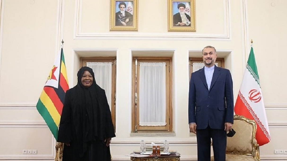 Mke wa Rais wa Zimbabwe asisitiza kustawishwa uhusiano wa nchi yake na Iran