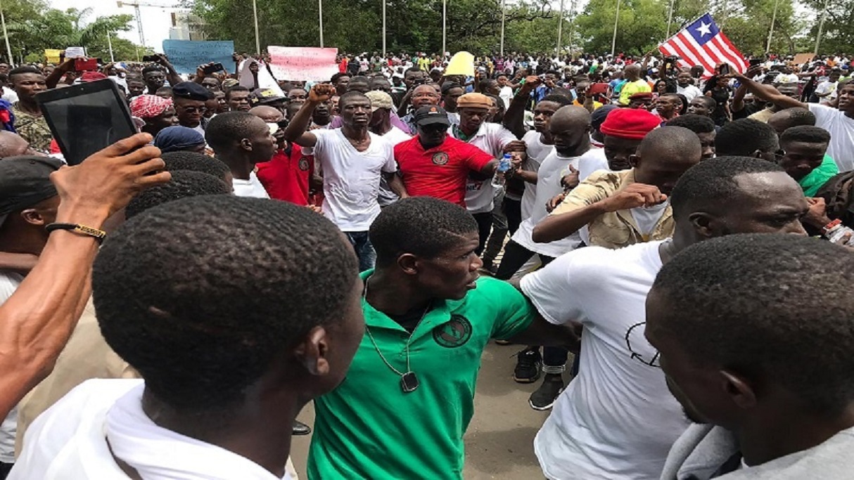 Raia wa Liberia waandamana kupinga gharama za maisha huku Rais Weah akirejea nchini baada ya safari ya siku 48
