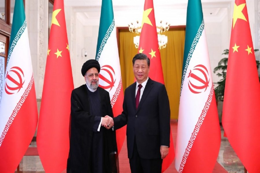 Hati 20 za ushirikiano zasainiwa na maafisa wa Iran na China katika safari ya Rais Raisi mjini Beijing