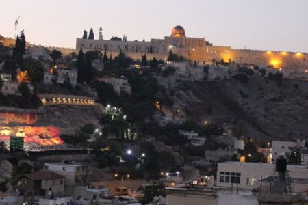 اسرائیل کا القدس میں فلسطینیوں کو 100 رہائشی فلیٹ خالی کرنے کا حکم