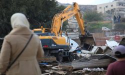 اسرائیل نے فلسطینیوں کے 11 مکانات مسمار کردیے، درجنوں بے گھر