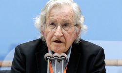 امریکی دانشور ‘نوآم چامسکی’ کا تعارف