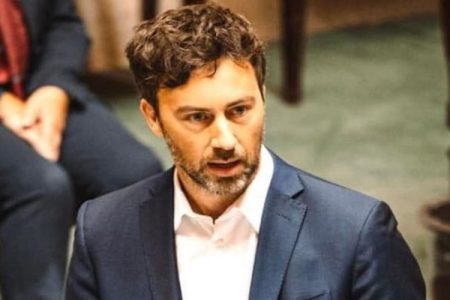 اسرائیل” کے خلاف مزید اقدامات کرنے پر فخر ہے:بیلجین رکن پارلیمنٹ