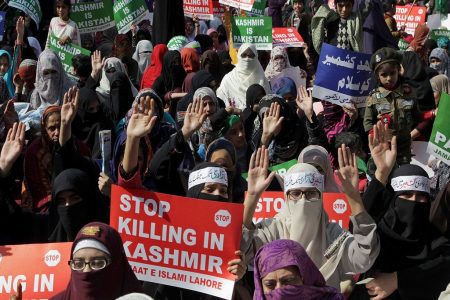 مودی سرکار نے جنت نظیر وادی کو جہنم بنا دیا