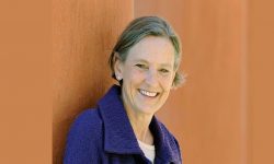 پروفیسر لیزا اینڈرسن (Professor Lisa Anderson) کا تعارف