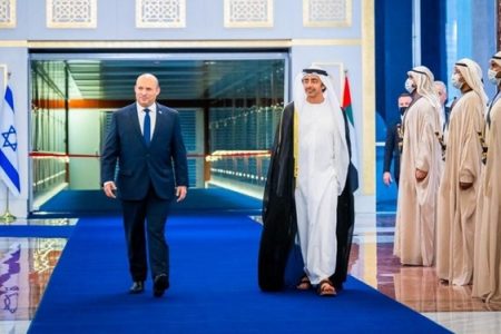 صہیونی وزیر اعظم عرب امارات کے دورے پر، جہاد اسلامی فلسطین کا شدید رد عمل