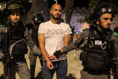 بیت المقدس میں اسرائیلی خفیہ پولیس نے دو فلسطینی اغوا کر لیے