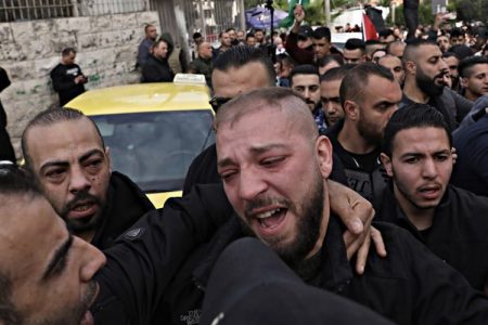 فلسطینی اتھارٹی کی جانب سے مغربی کنارے میں اپنے ہی شہریوں پر جبر و تشدد جاری