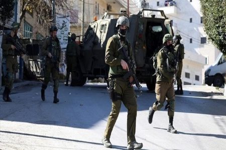 نابلس میں صہیونی فوجیوں اور فلسطینیوں کے درمیان جھڑپیں، 99 فلسطینی زخمی