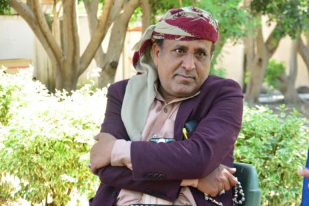 یمنی صدر کے مشیر: امریکہ سمیت 17 عربی اور 60 مغربی طاقتیں یمن کی جنگ میں شریک ہیں