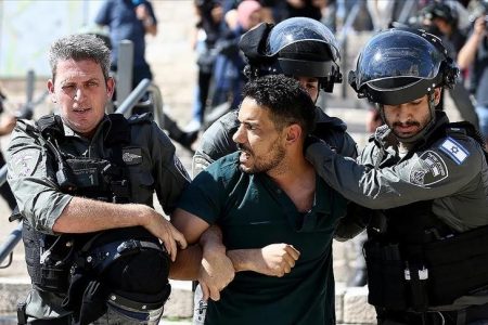 غرب اردن: اسرائیلی فوج سےجھڑپوں کے دوران درجنوں فلسطینی زخمی