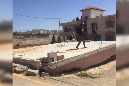 اسرائیل نے فلسطینیوں پر مردا گاؤں میں تعمیرات پر پابندی لگا دی