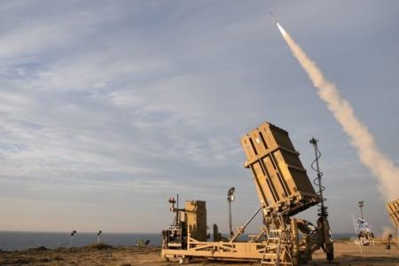 اسرائیل ایران اور حزب اللہ کی جوابی کارروائی کے خوف سے بڑی مقدار میں اسلحہ خرید رہا ہے