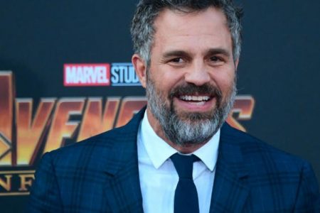 معروف امریکی اداکار نے مسجد الاقصیٰ پر اسرائیلی حملے کی مذمت کی