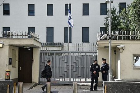 ایرانی کرنل کی شہادت کے بعد بیرون ملک اسرائیلی سفارت خانوں میں ہائی الرٹ