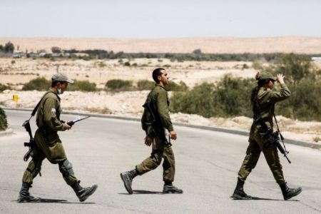 فلسطینیوں کی مزاحمت نے صہیونی فوجیوں کا فرار کرنے پر مجبور کر دیا