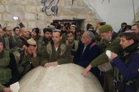 یہودی آباد کاروں کی گنبد یوسف پر اسرائیلی قبضے کی مہم شروع