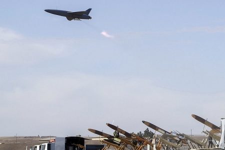 اسپیشل آرش 2 ڈرون طفل کش صہیونی حکومت کو مزہ چکھانے کے لیے تیار کیا گیا: ایران