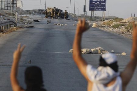 فلسطینیوں کی ہفتہ وار پر امن ریلی پر اسرائیلی فوج کا حملہ، 7 زخمی