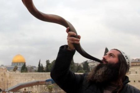 مسجد اقصیٰ کی بے حرمتی پر انتہا پسندوں کو انعامات دیے جانے کا انکشاف