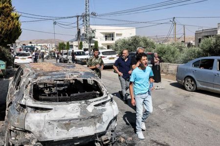 فرانس کی یہودی آباد کاری اور صہیونی غںڈہ گردی کی شدید مذمت