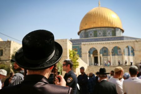 مسجد الاقصیٰ پر صیہونی انتہا پسندوں کی پھر یلغار