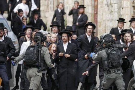 اسرائیل خانہ جنگی کے دھانے پر